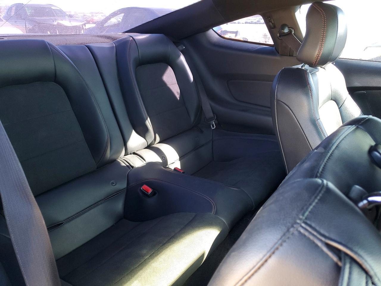 2016 FORD MUSTANG