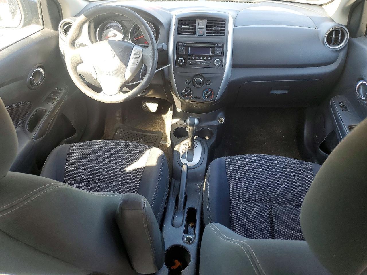 2017 NISSAN VERSA