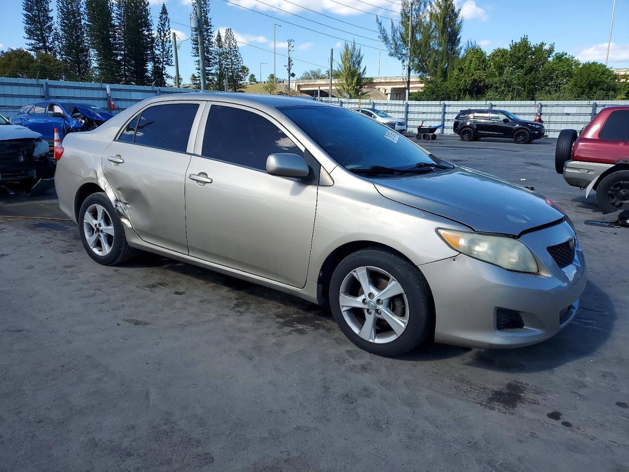 2009 TOYOTA COROLLA