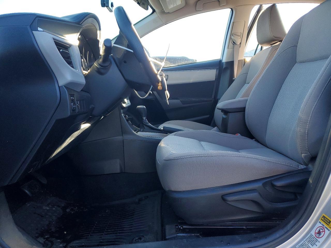 2016 TOYOTA COROLLA