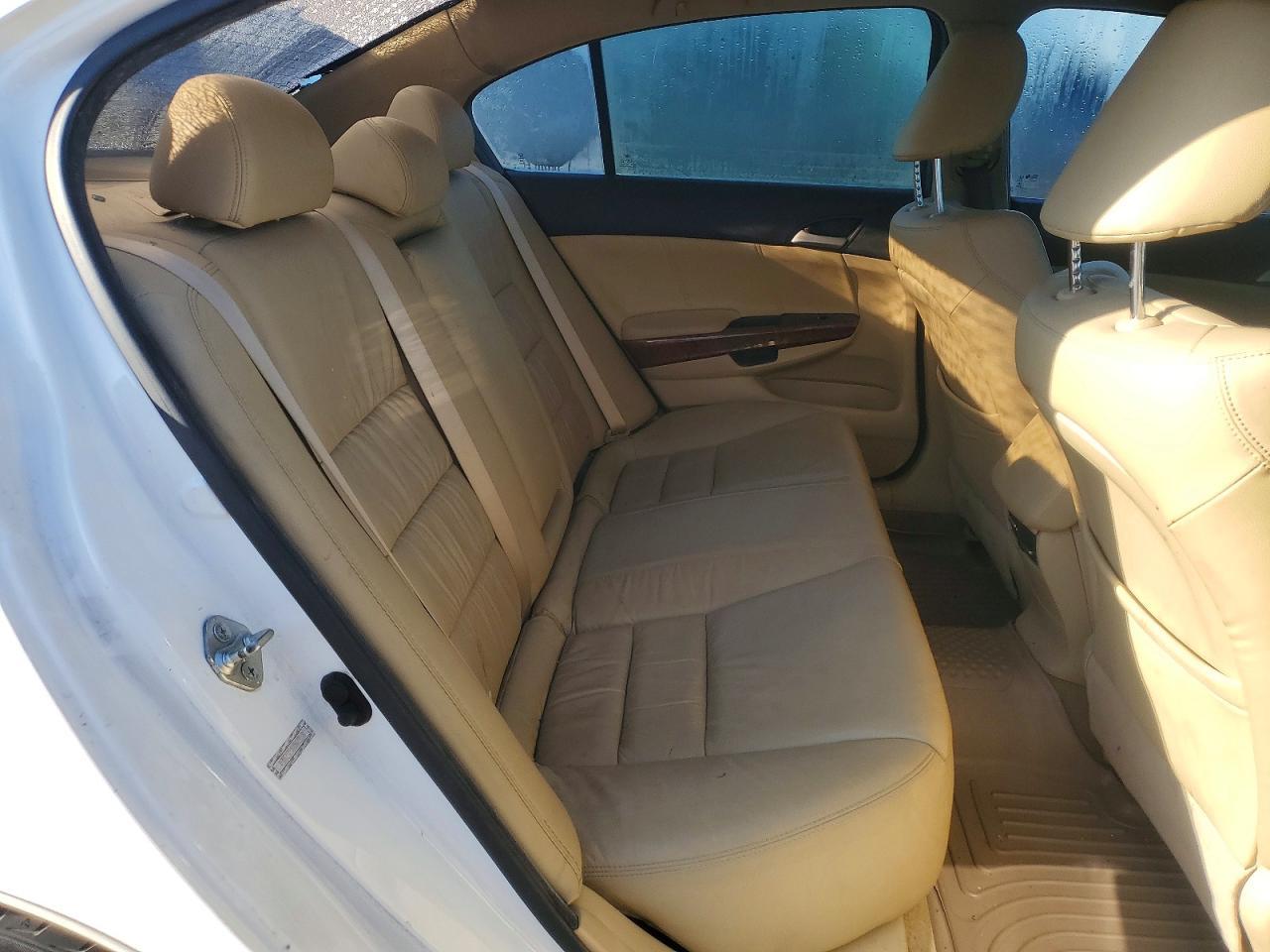 2011 HONDA ACCORD