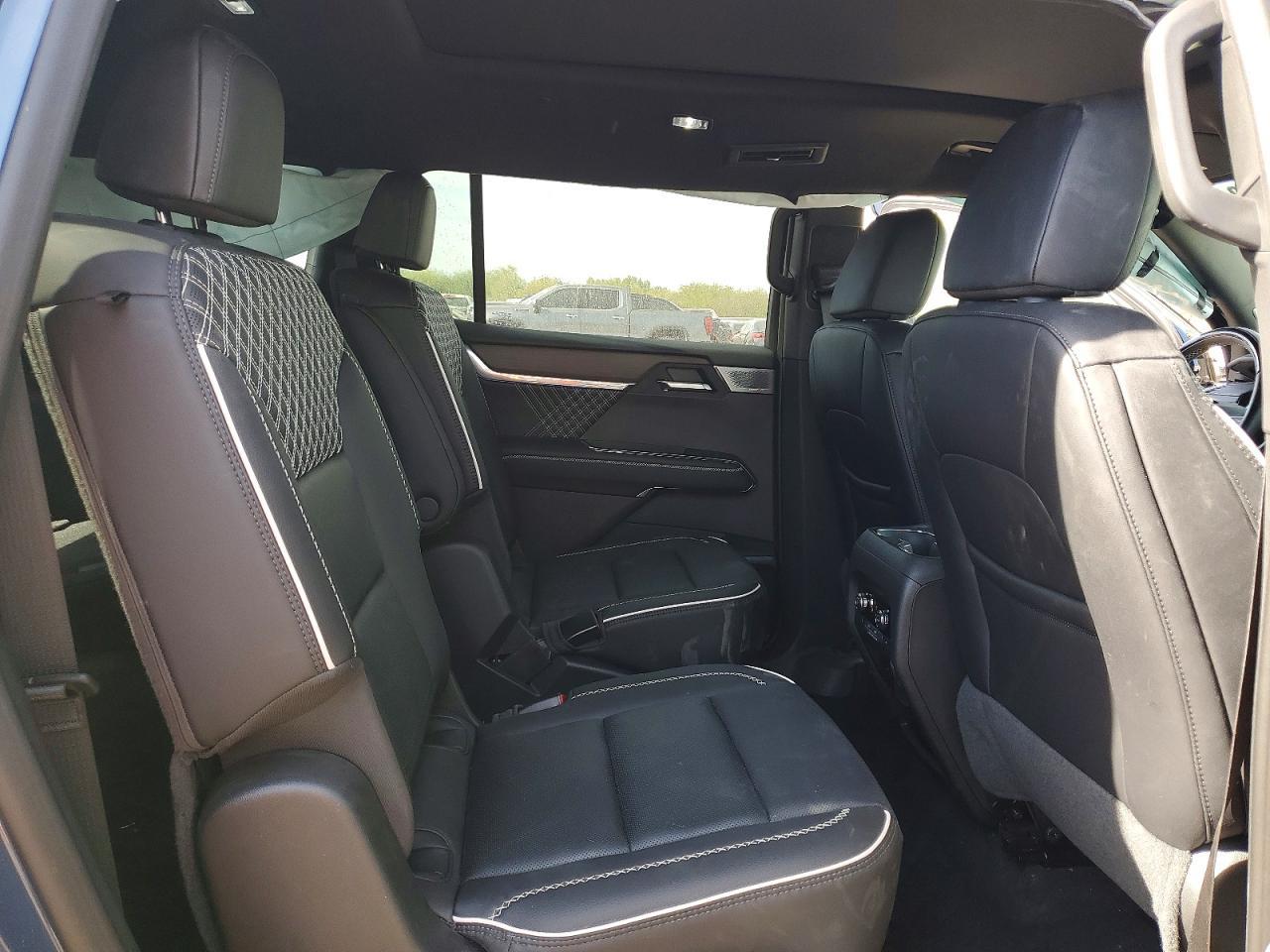 2025 GMC ACADIA