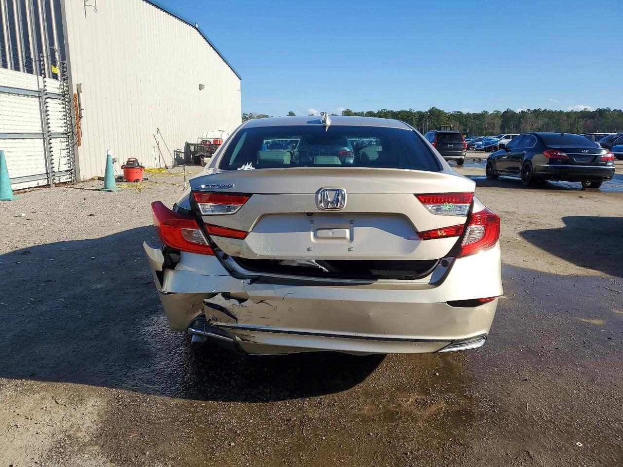 2018 HONDA ACCORD
