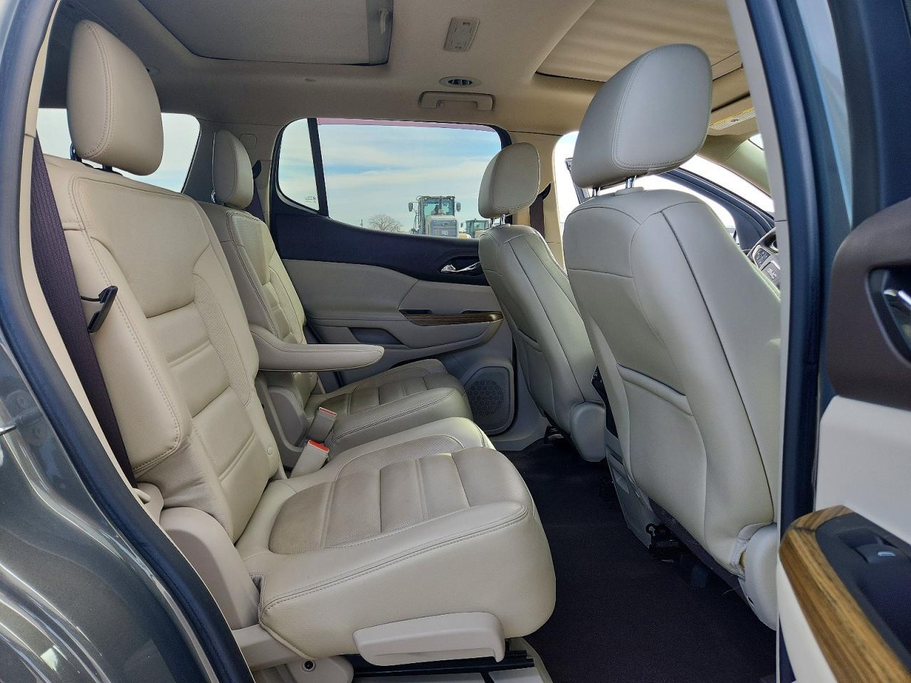 2017 GMC ACADIA
