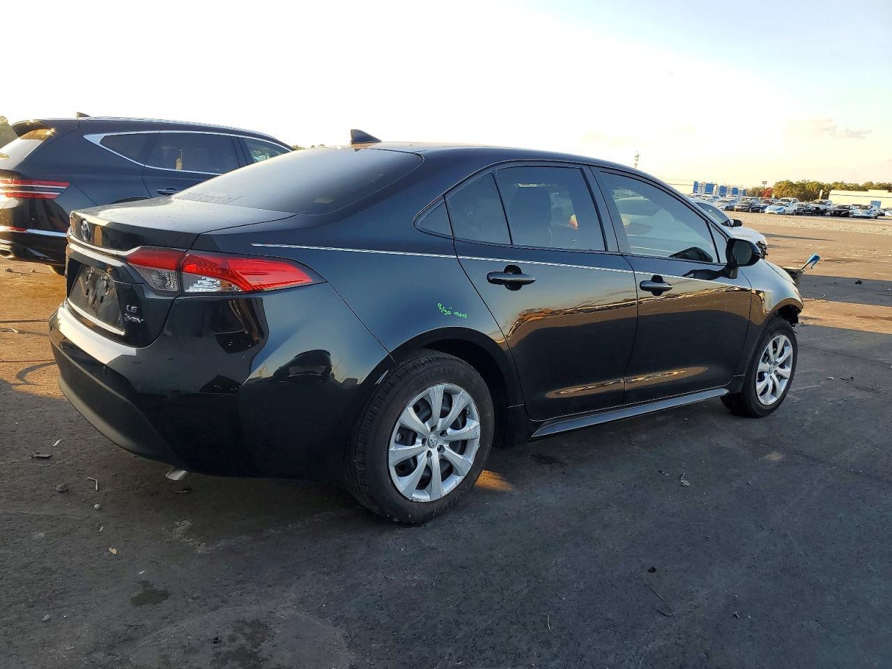 2025 TOYOTA COROLLA