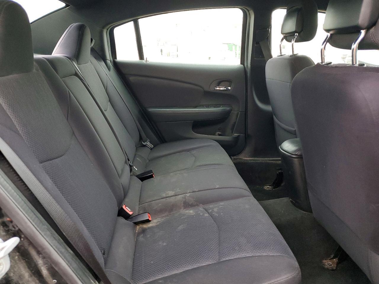 2012 CHRYSLER 200