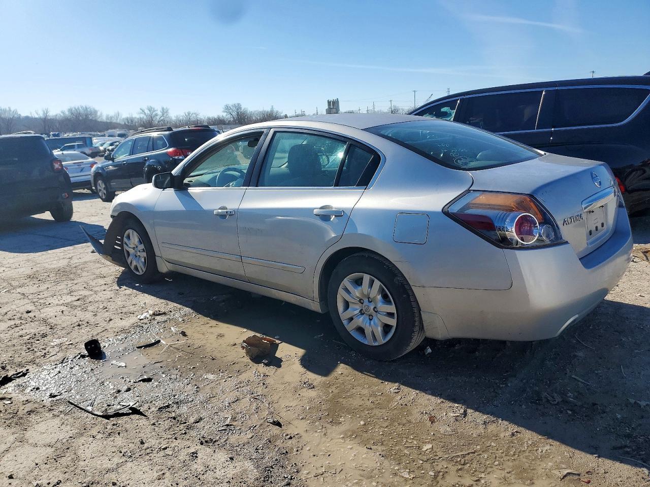2010 NISSAN ALTIMA