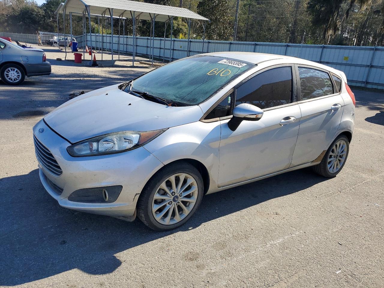 2014 FORD Fiesta