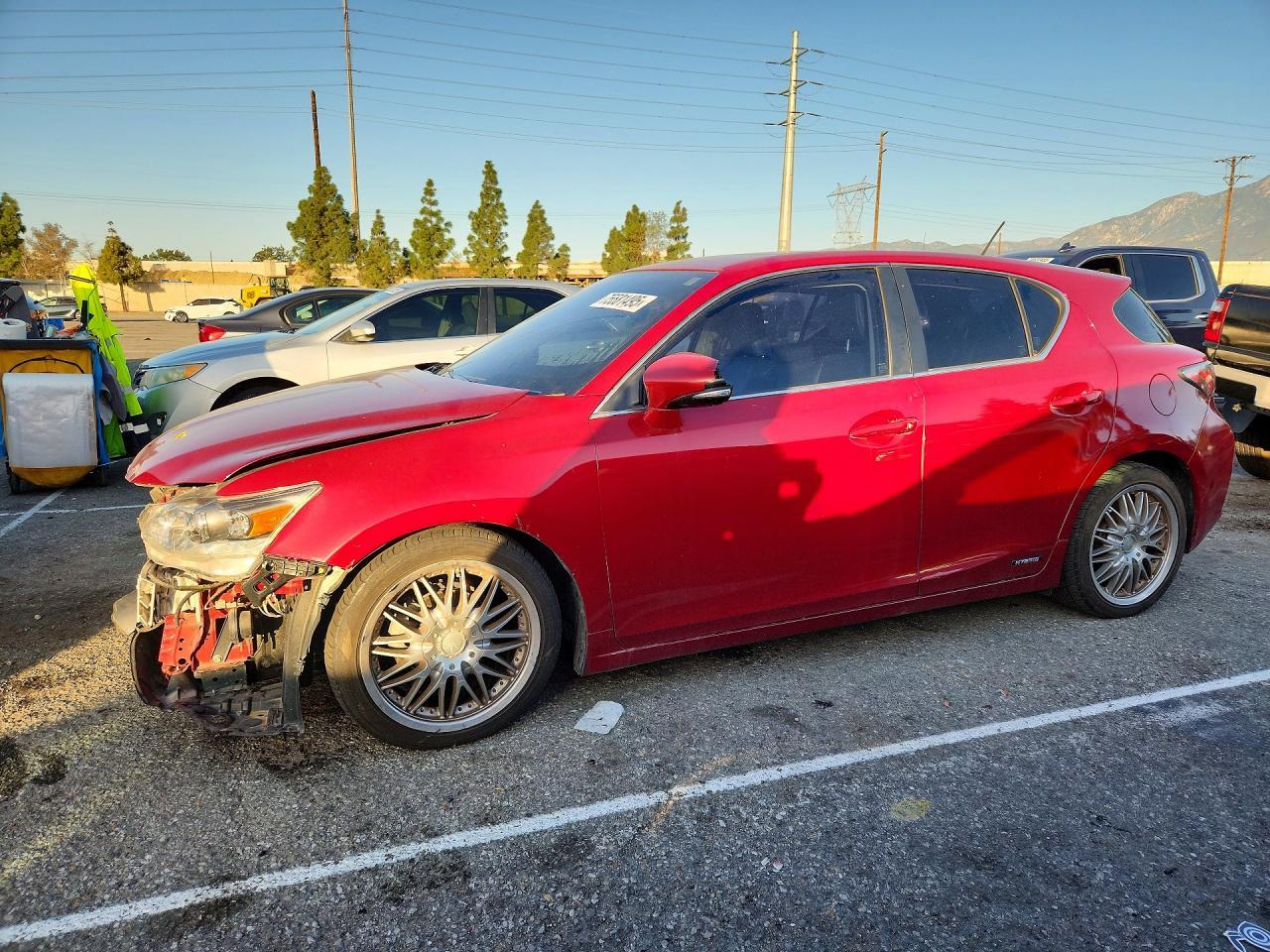 2013 LEXUS CT 200H