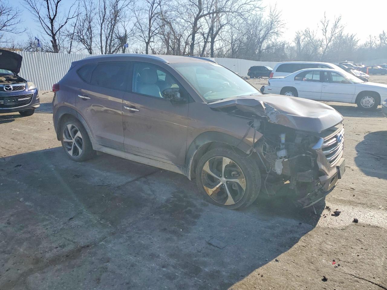 2017 HYUNDAI TUCSON