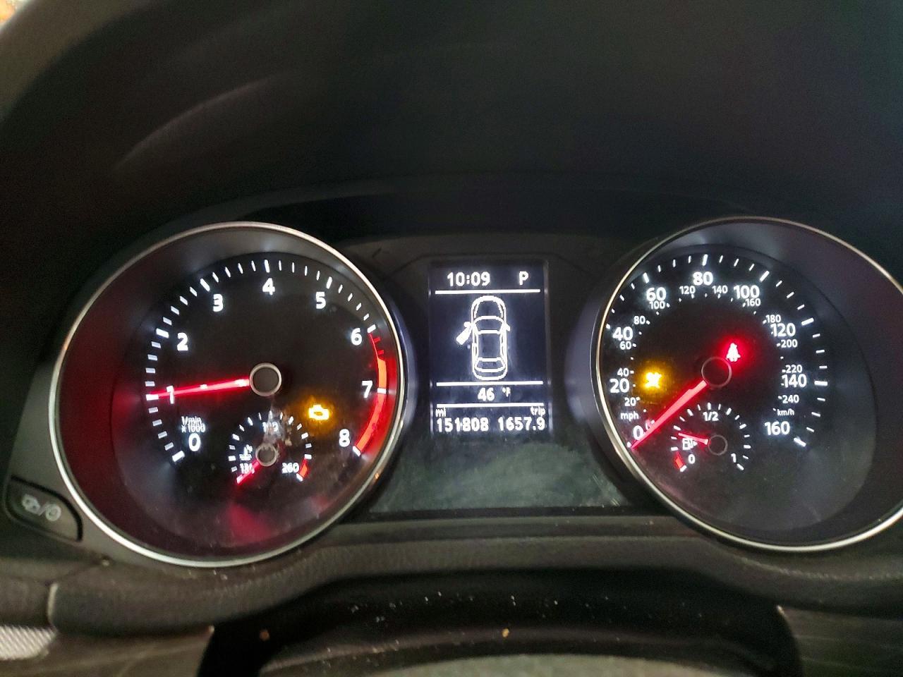 2016 VOLKSWAGEN Passat