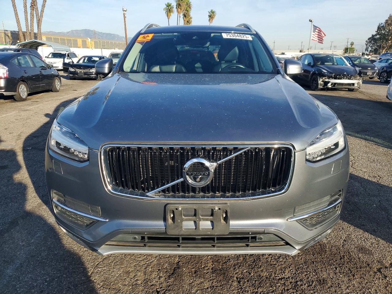 2018 VOLVO XC90
