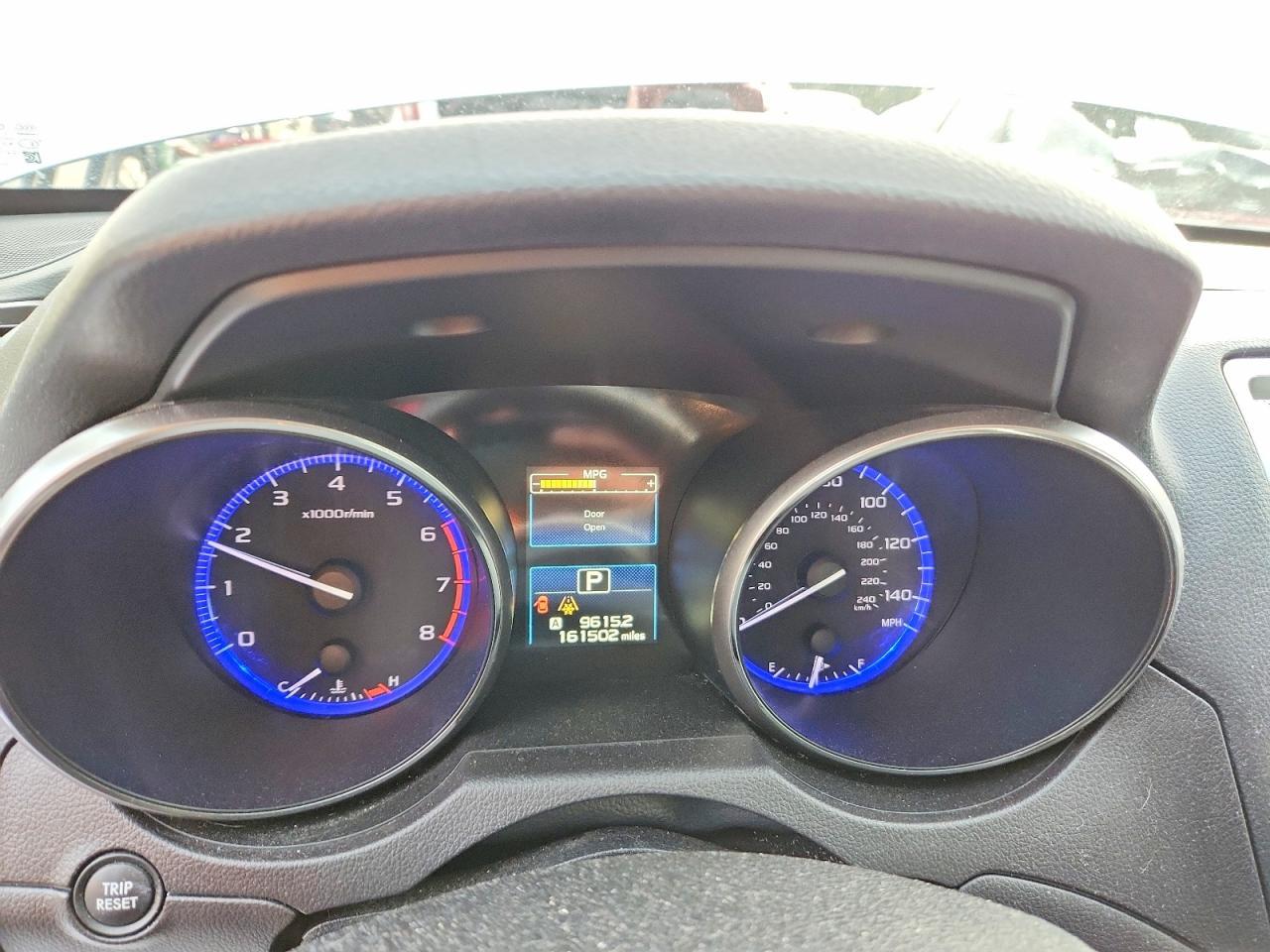 2017 SUBARU Legacy