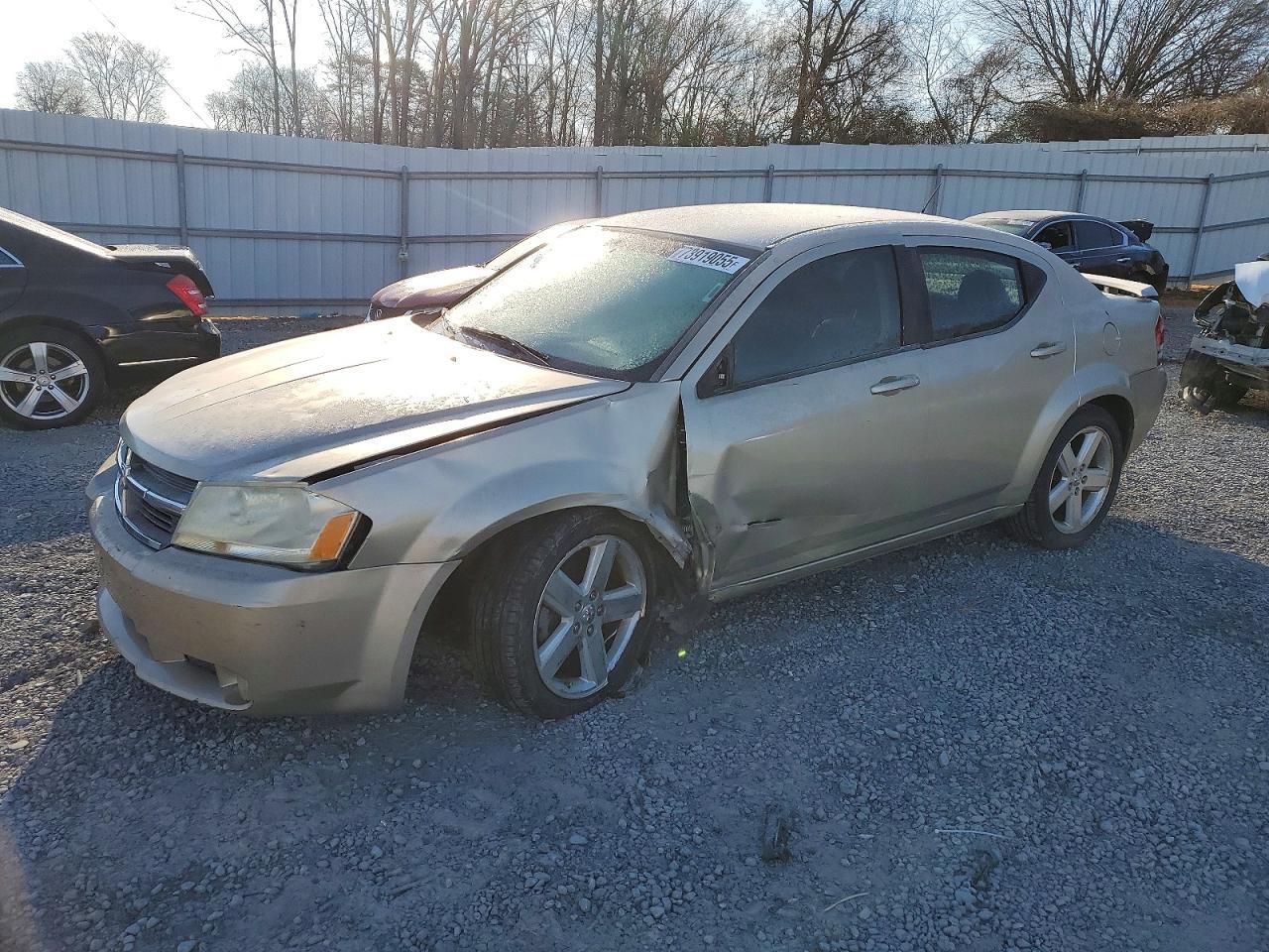 2008 DODGE Avenger