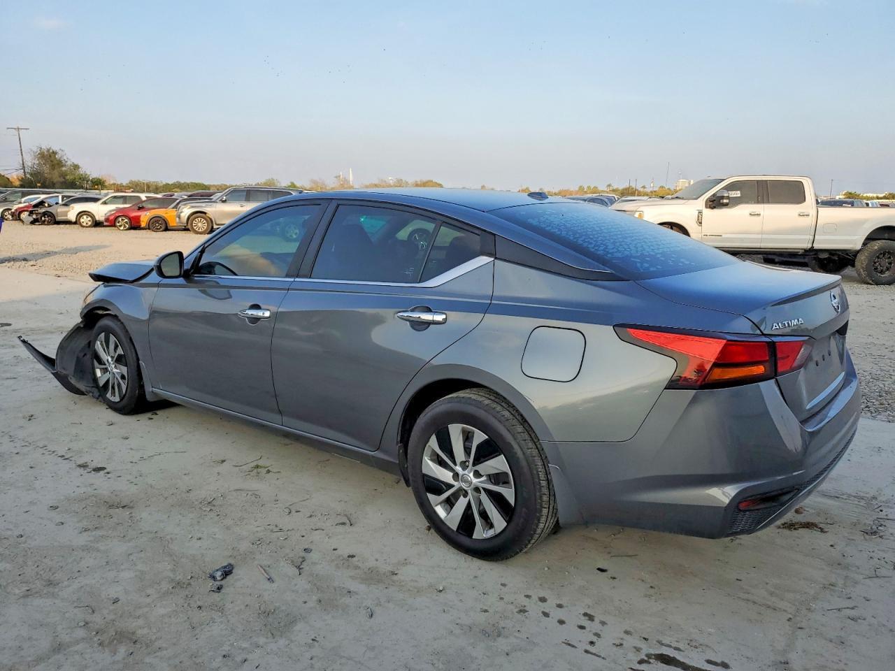 2019 NISSAN ALTIMA