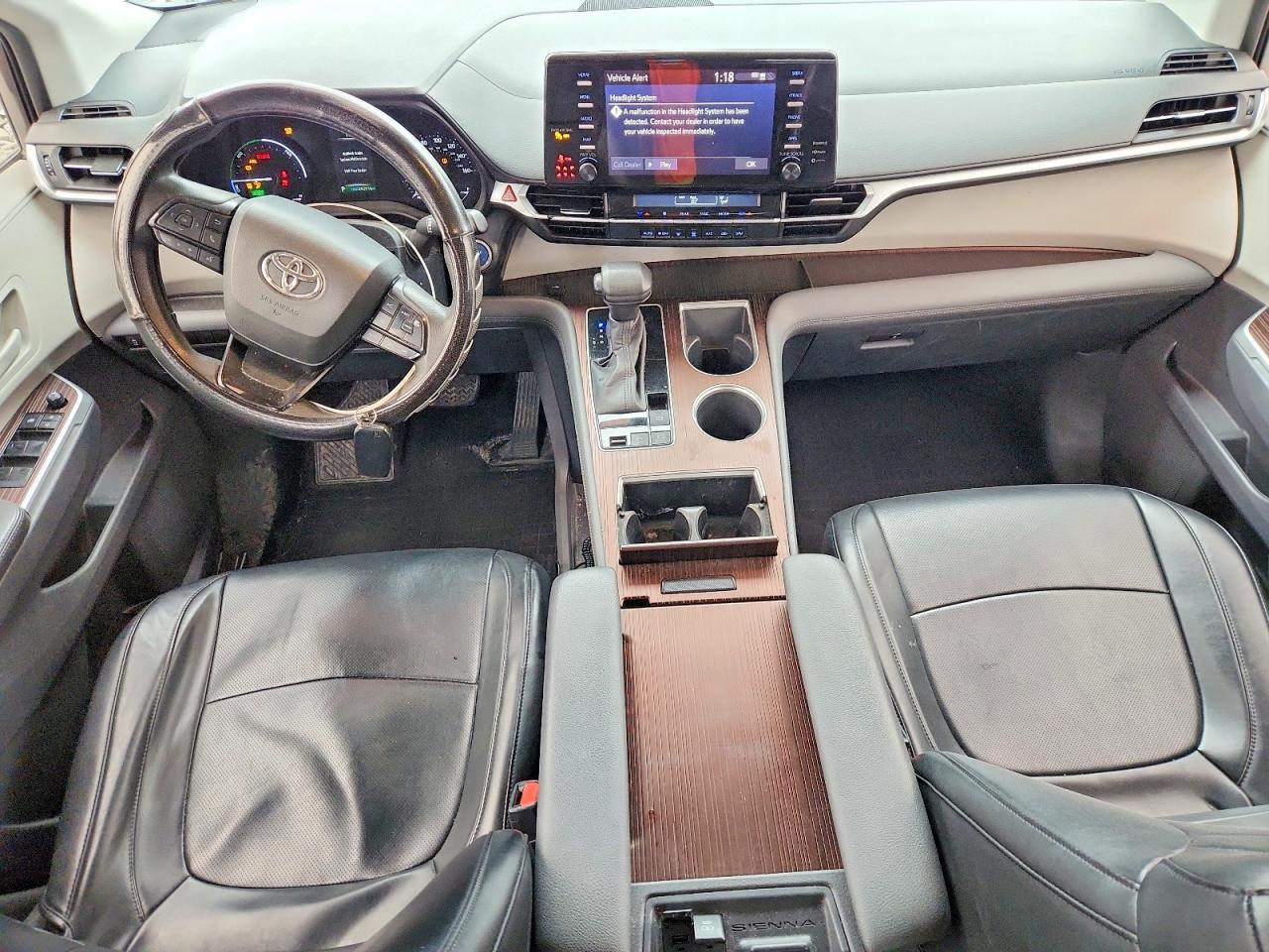 2022 TOYOTA SIENNA