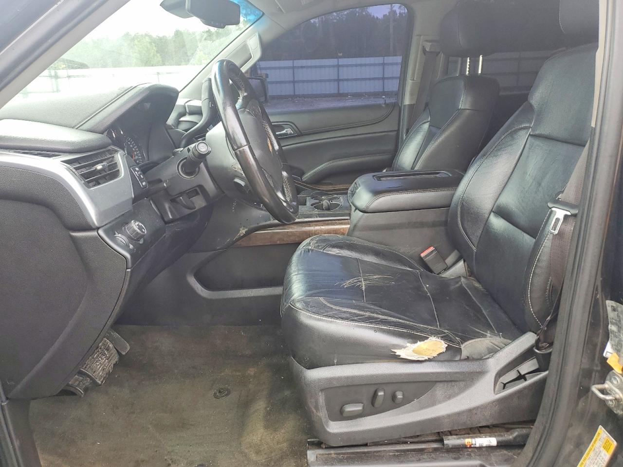 2015 CHEVROLET Suburban