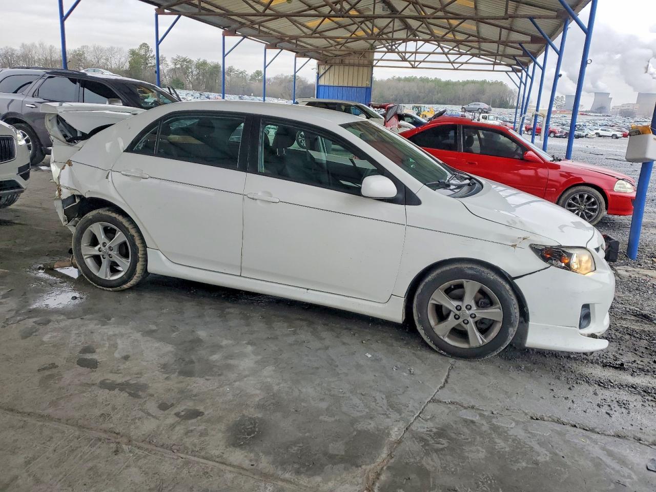 2013 TOYOTA COROLLA