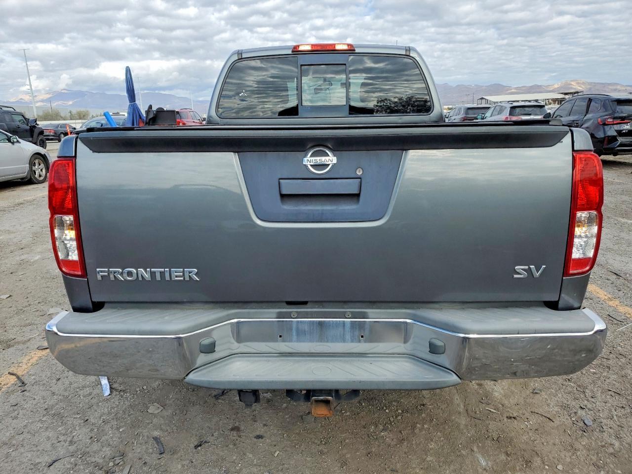 2016 NISSAN Frontier