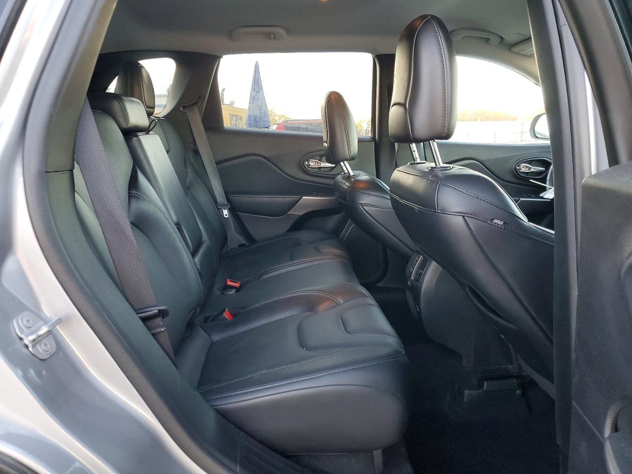 2021 JEEP CHEROKEE