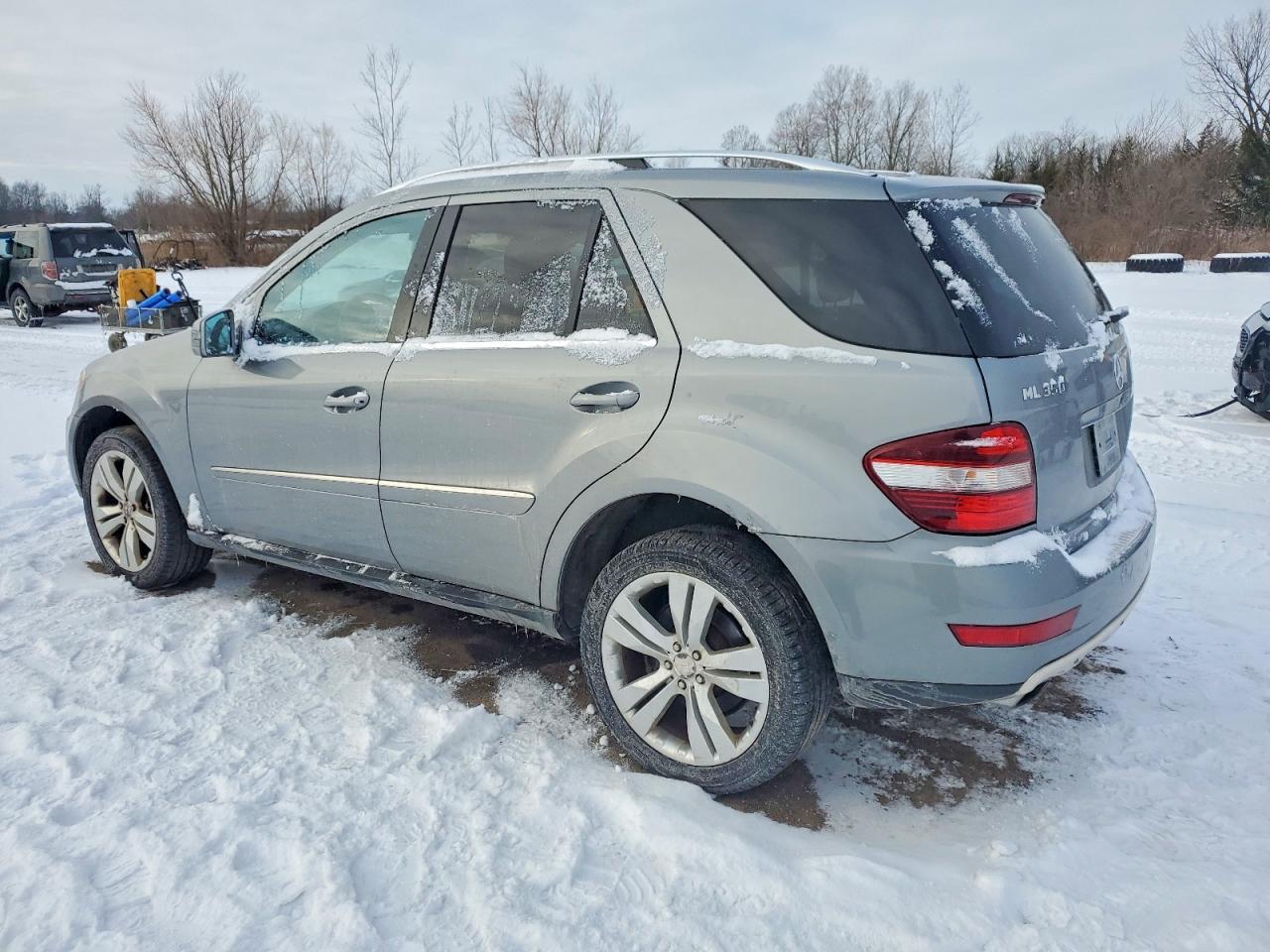 2011 MERCEDES-BENZ ML-Class