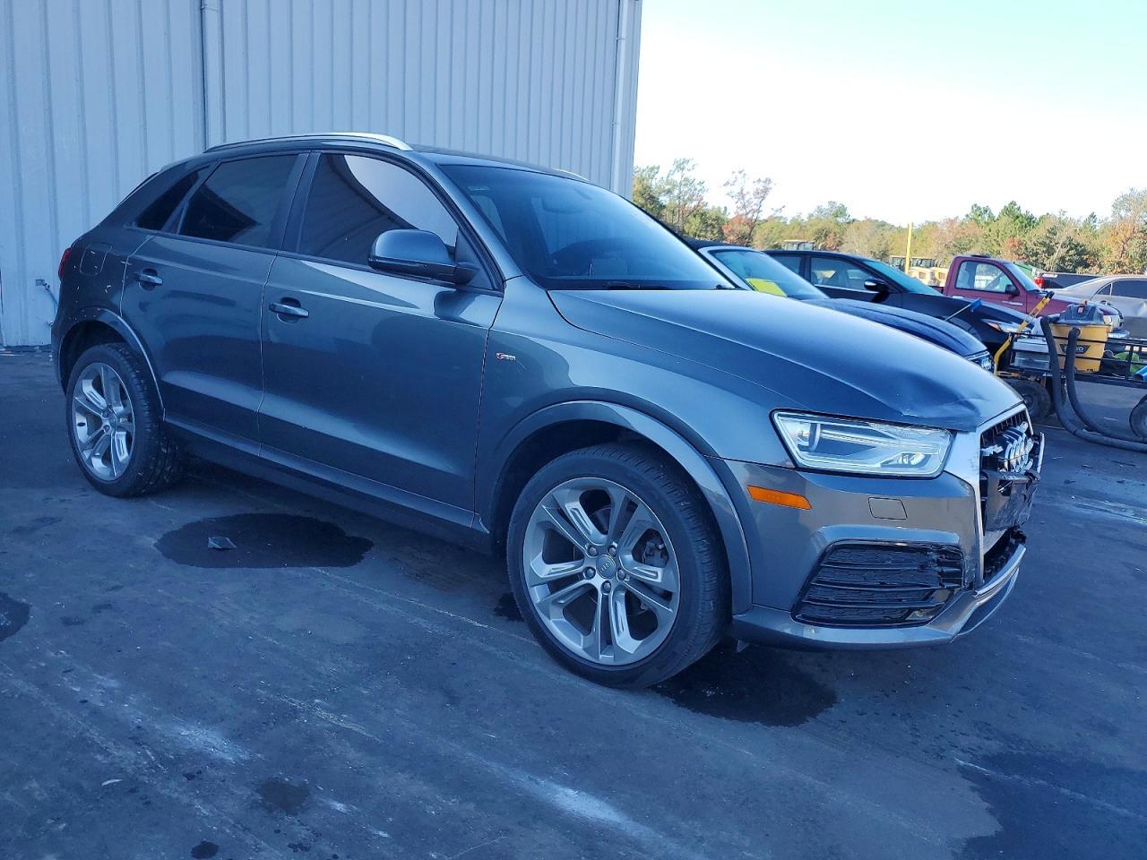 2018 AUDI Q3