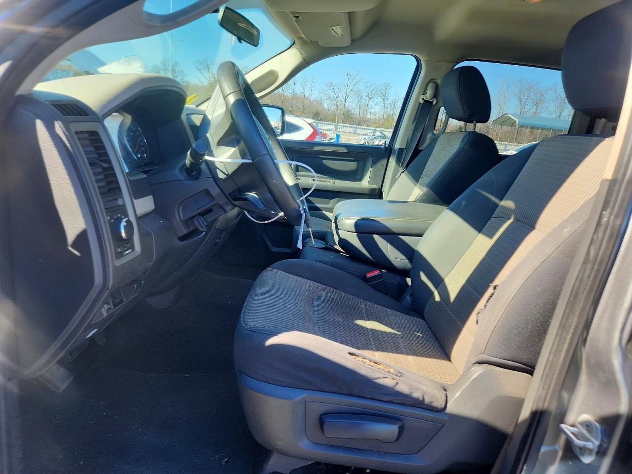 2011 DODGE RAM 1500
