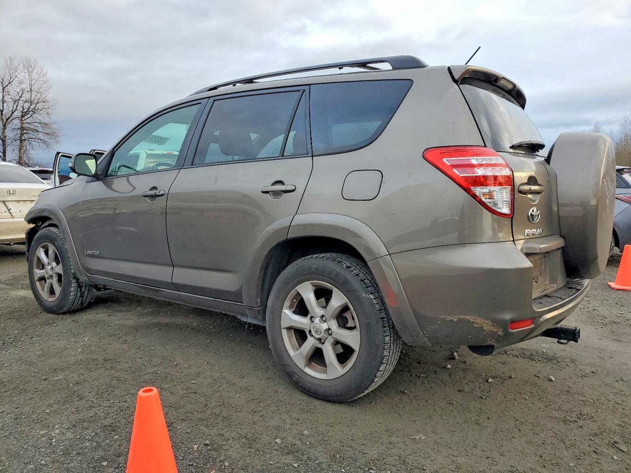 2012 TOYOTA RAV4