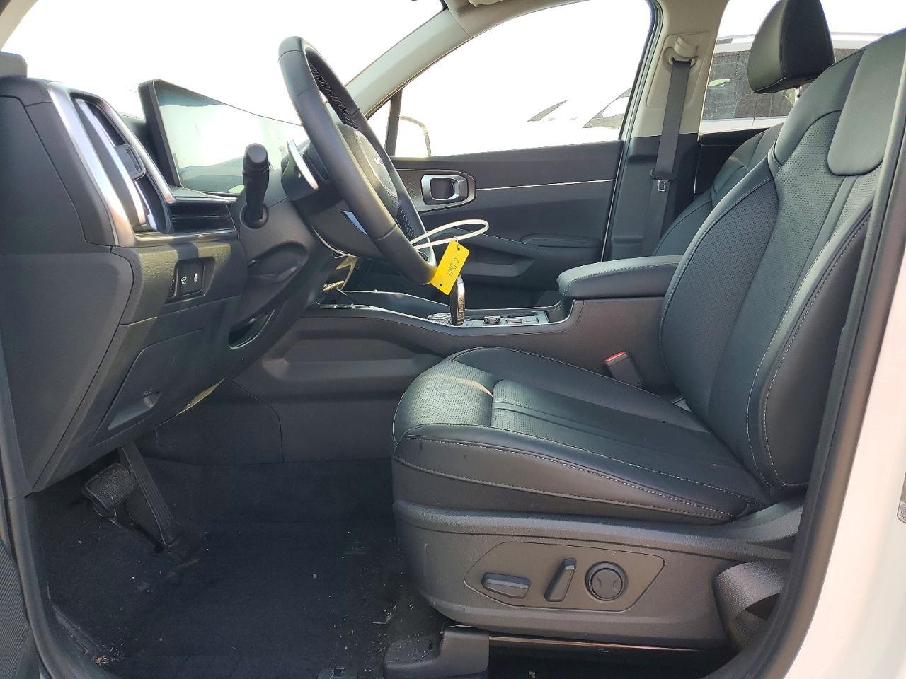 2025 KIA SORENTO