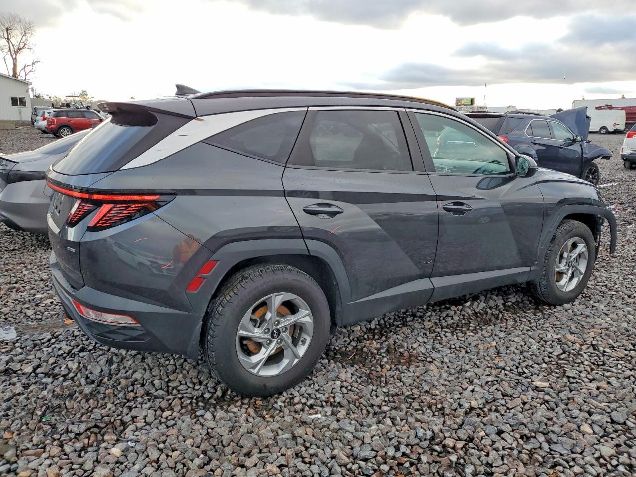 2022 HYUNDAI TUCSON