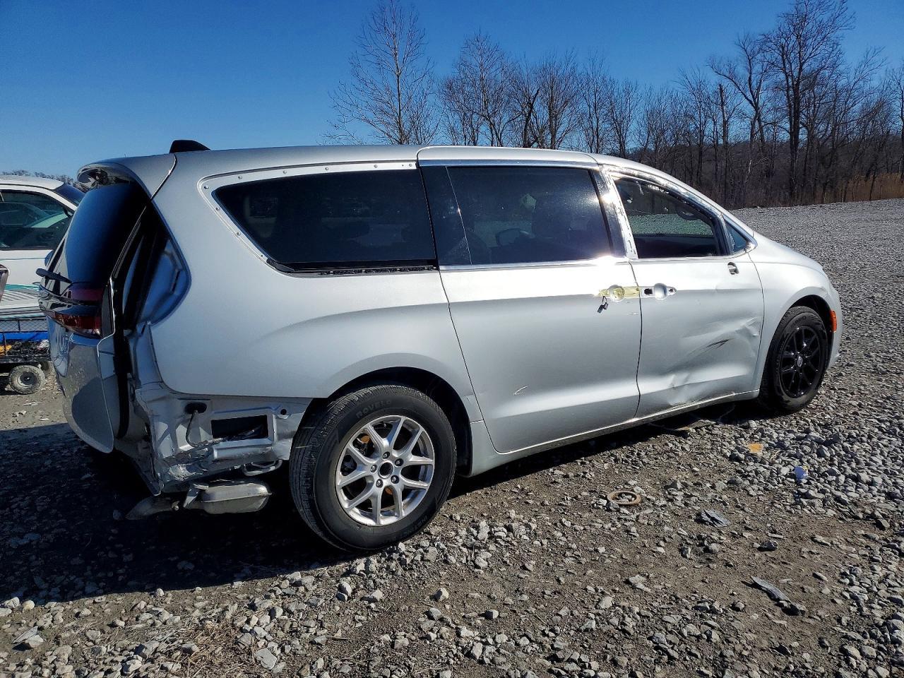 2023 CHRYSLER Pacifica
