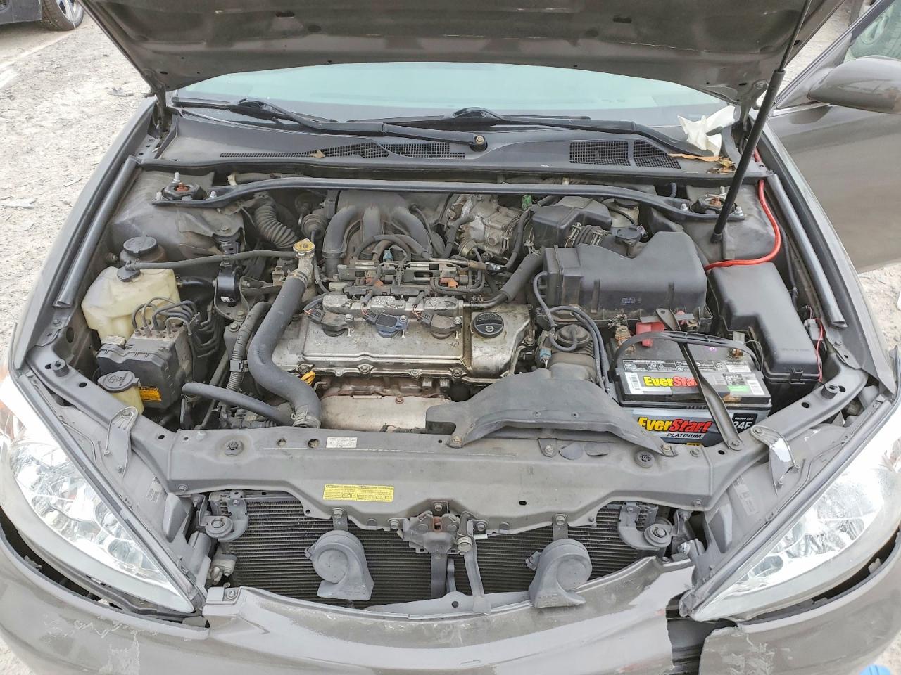 2004 TOYOTA CAMRY