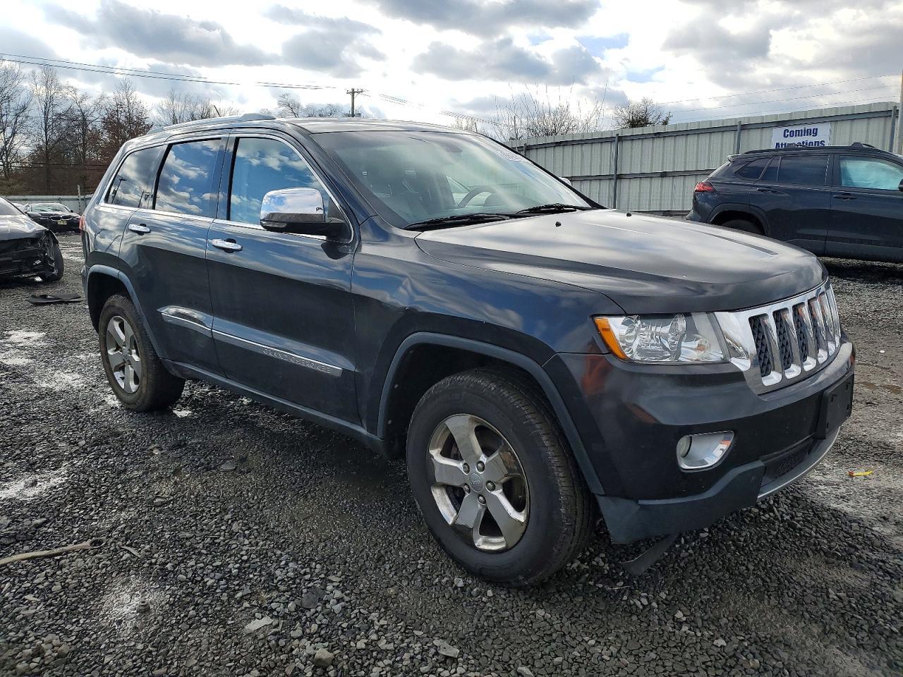 2011 JEEP Grand Cherokee