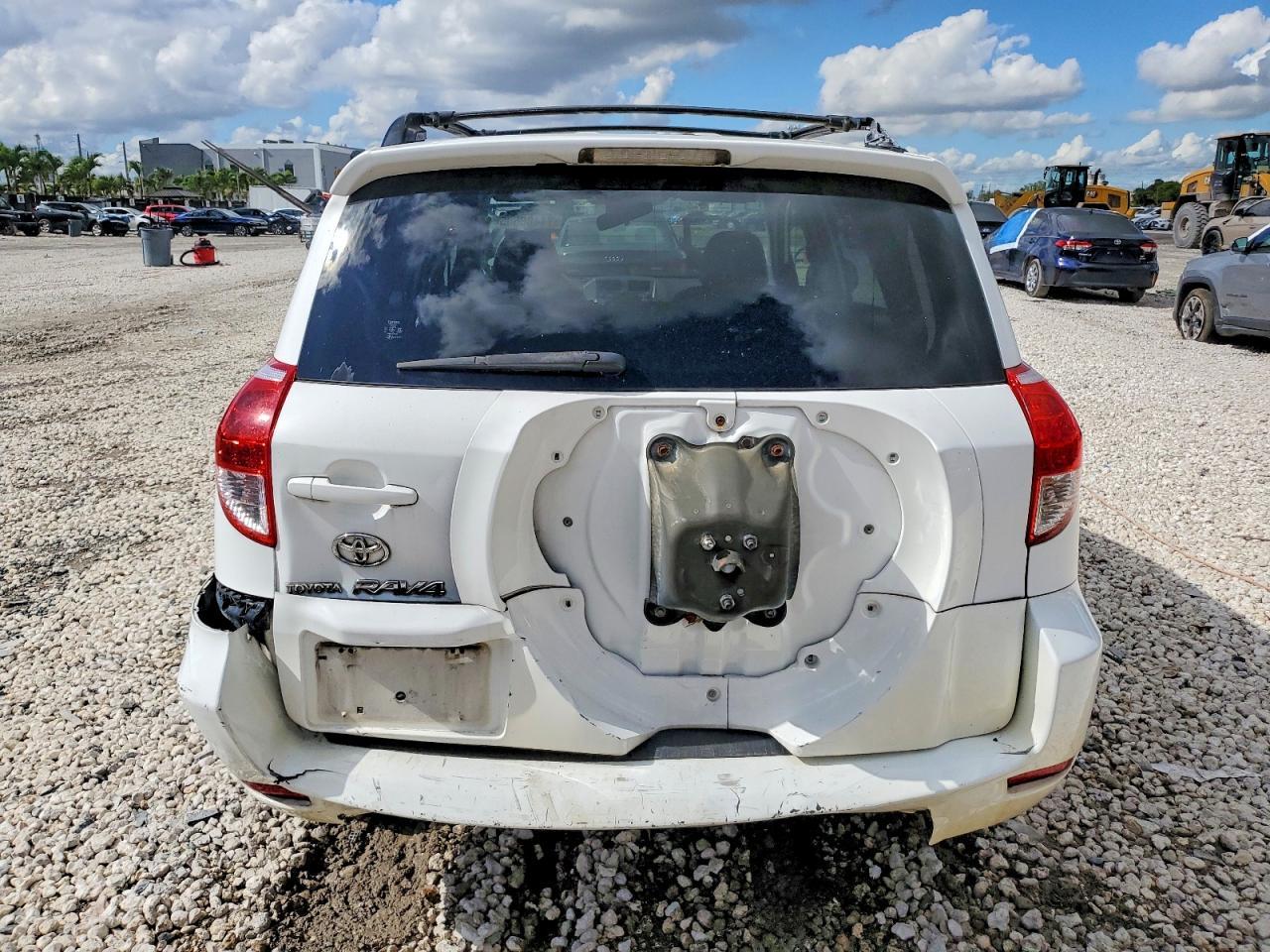 2006 TOYOTA RAV4