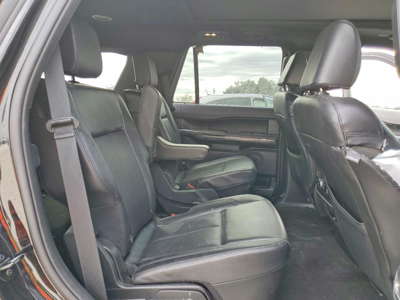 2021 FORD Expedition