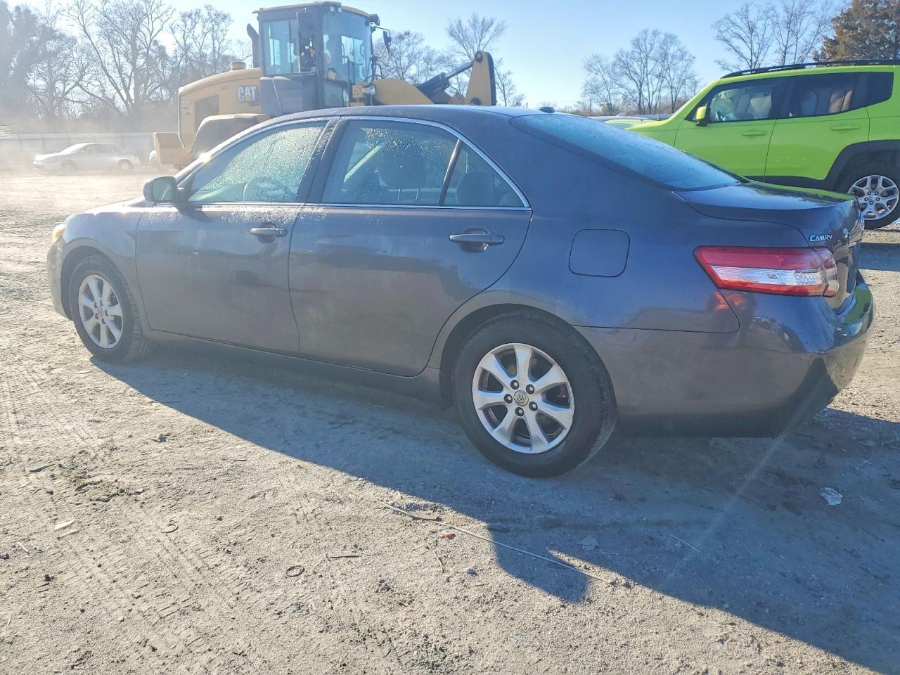 2011 TOYOTA CAMRY