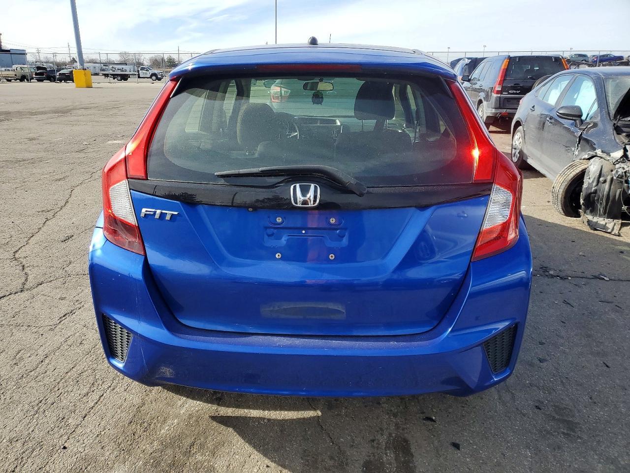 2016 HONDA FIT