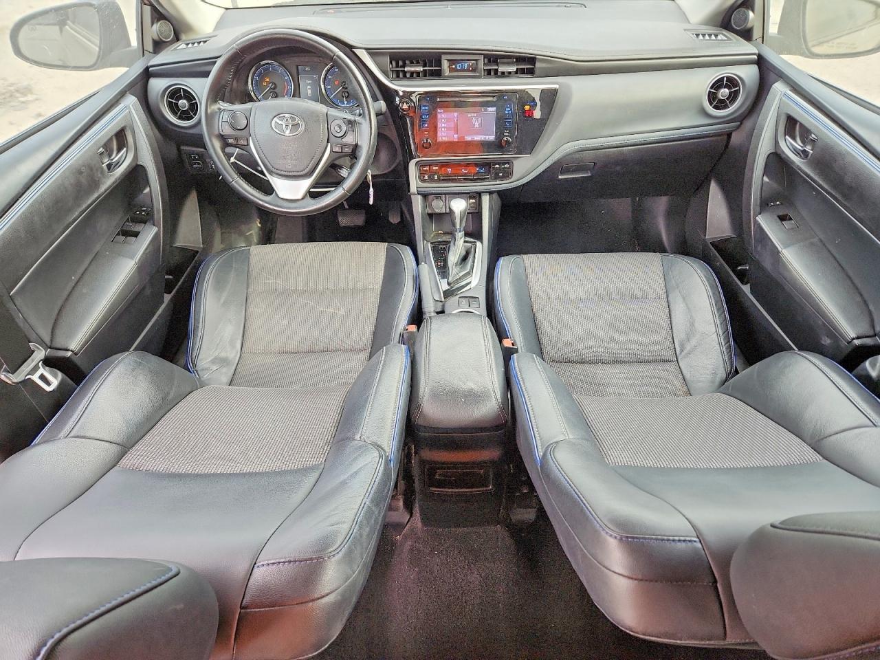 2019 TOYOTA COROLLA