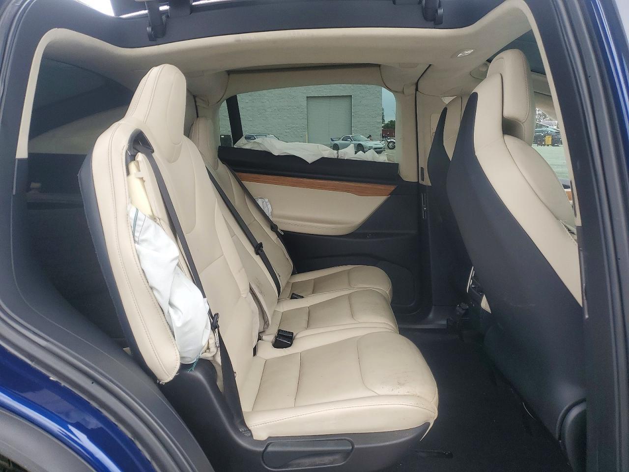 2019 TESLA MODEL X