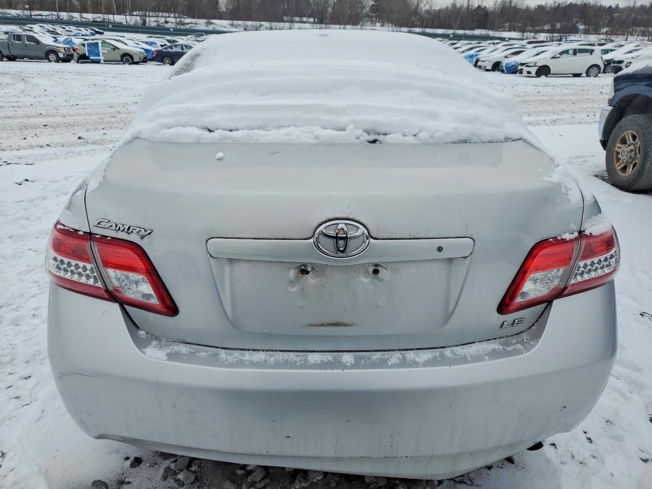 2010 TOYOTA CAMRY