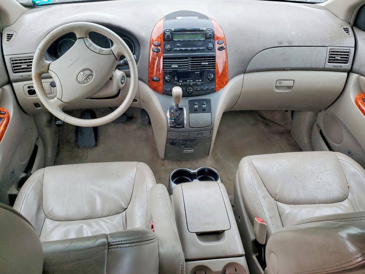 2006 TOYOTA SIENNA