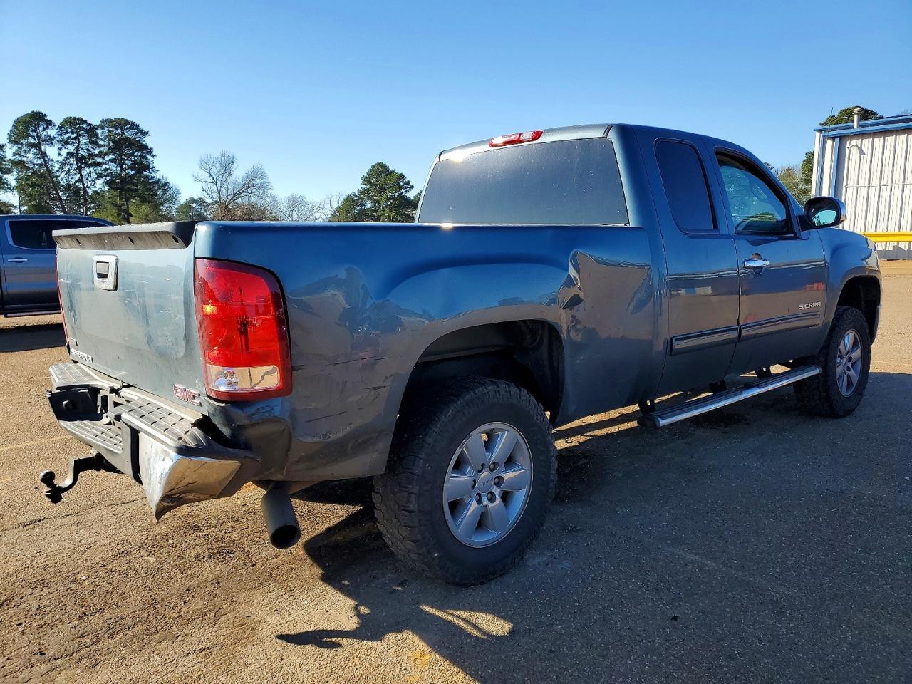 2010 GMC Sierra