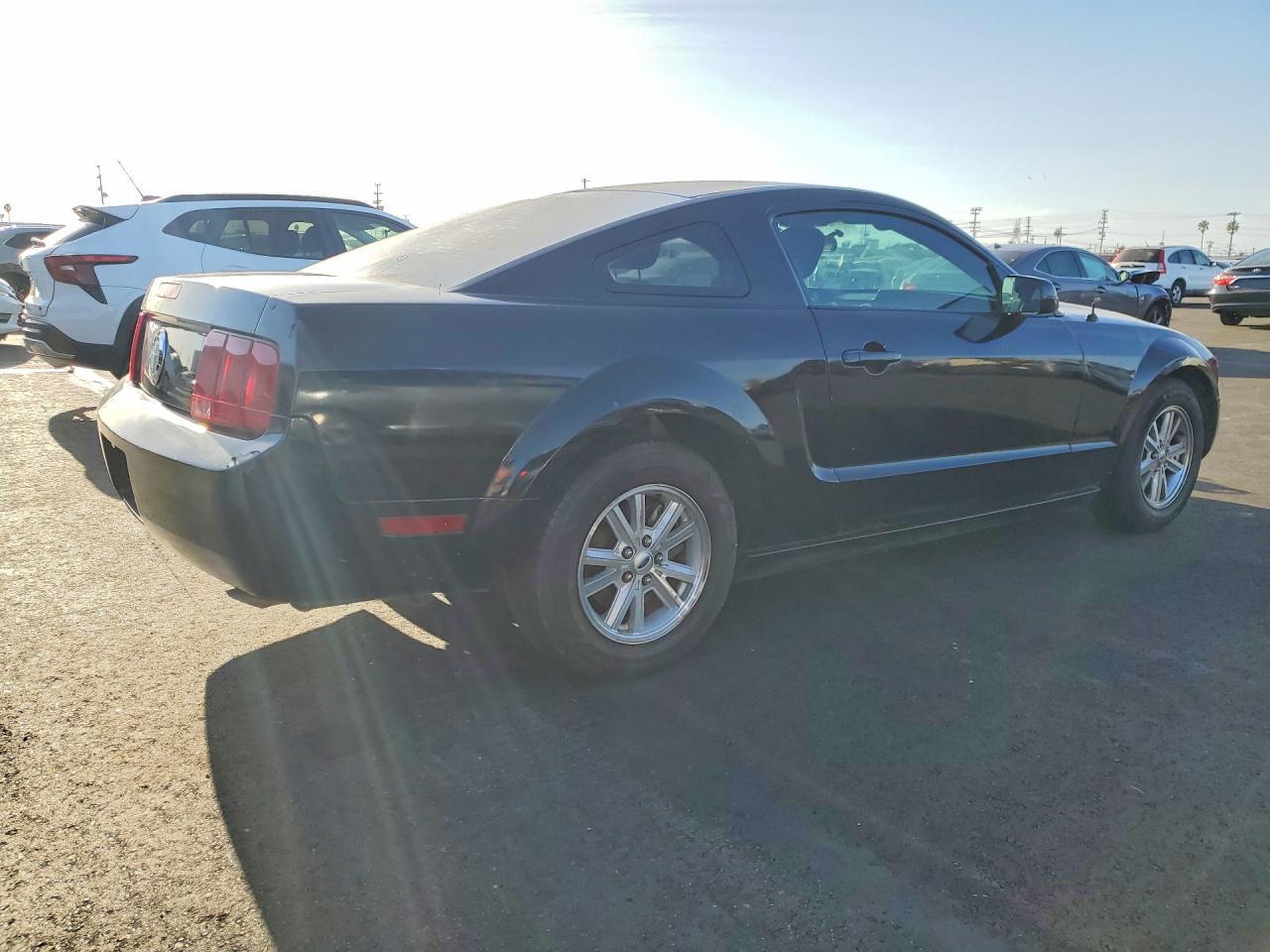 2006 FORD MUSTANG