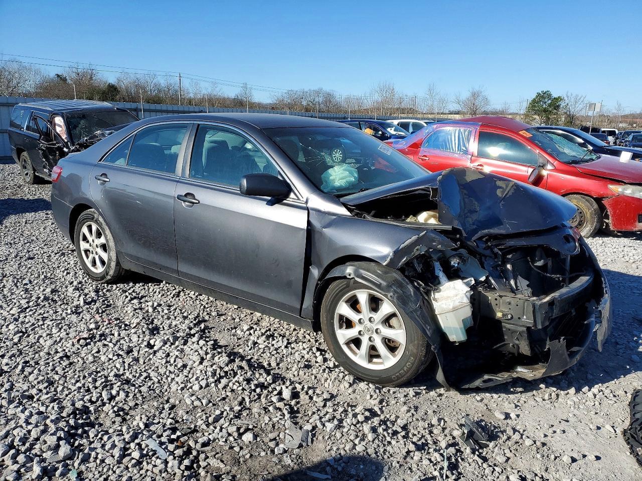 2011 TOYOTA CAMRY