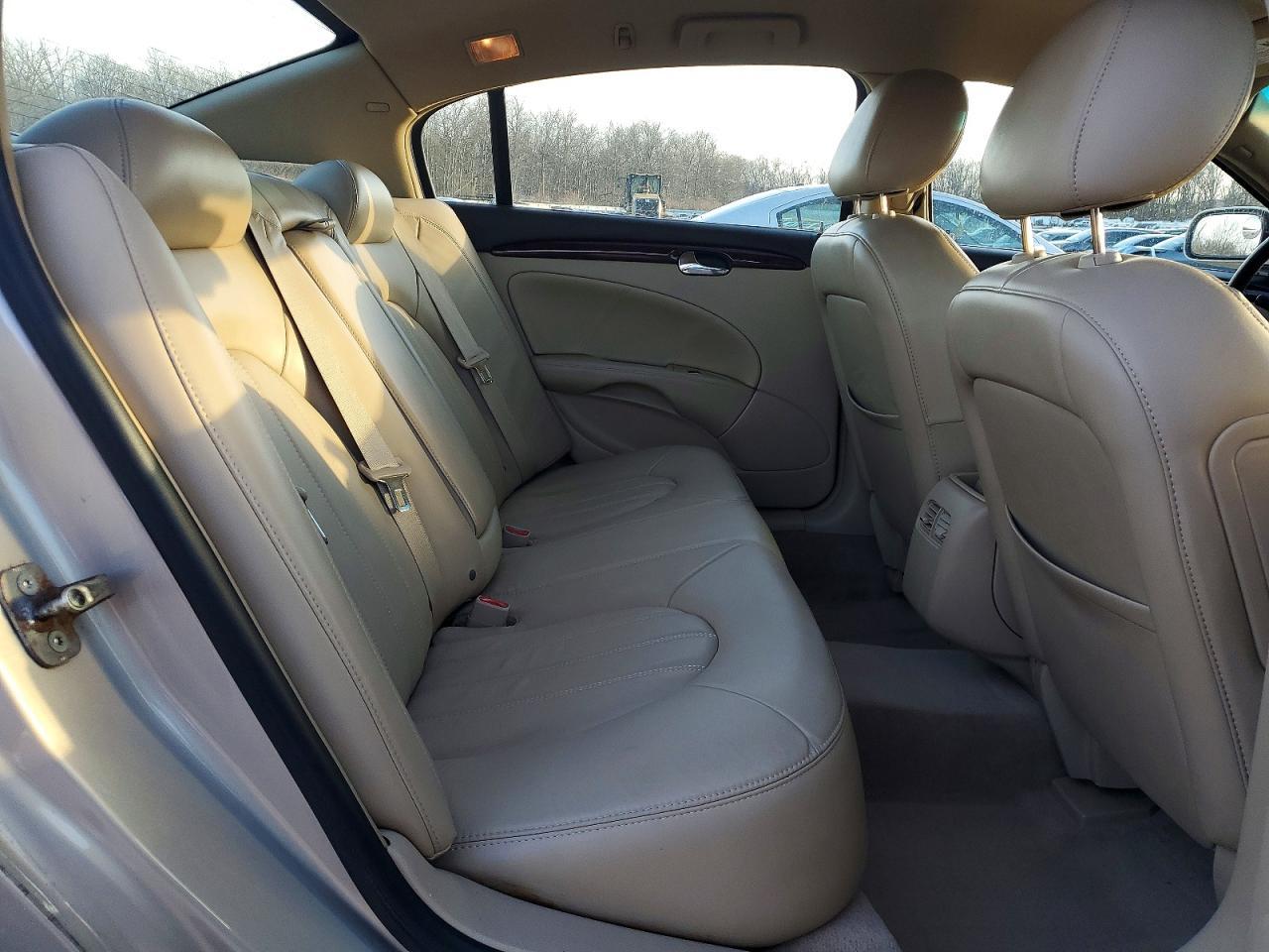 2009 BUICK Lucerne