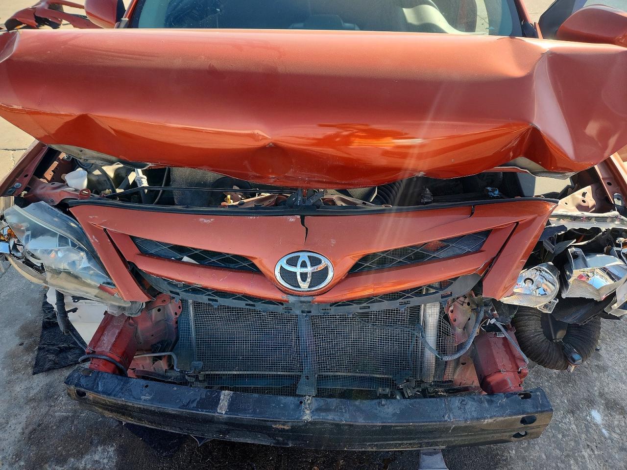 2013 TOYOTA COROLLA