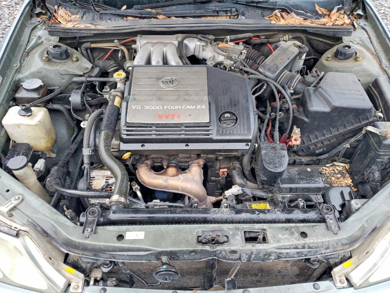 2004 TOYOTA Avalon
