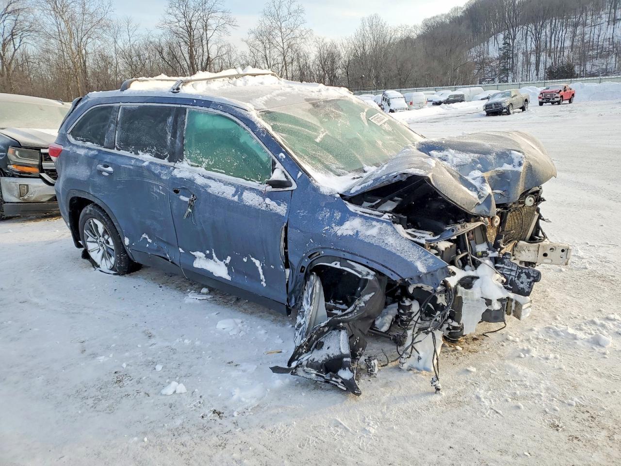 2019 TOYOTA HIGHLANDER