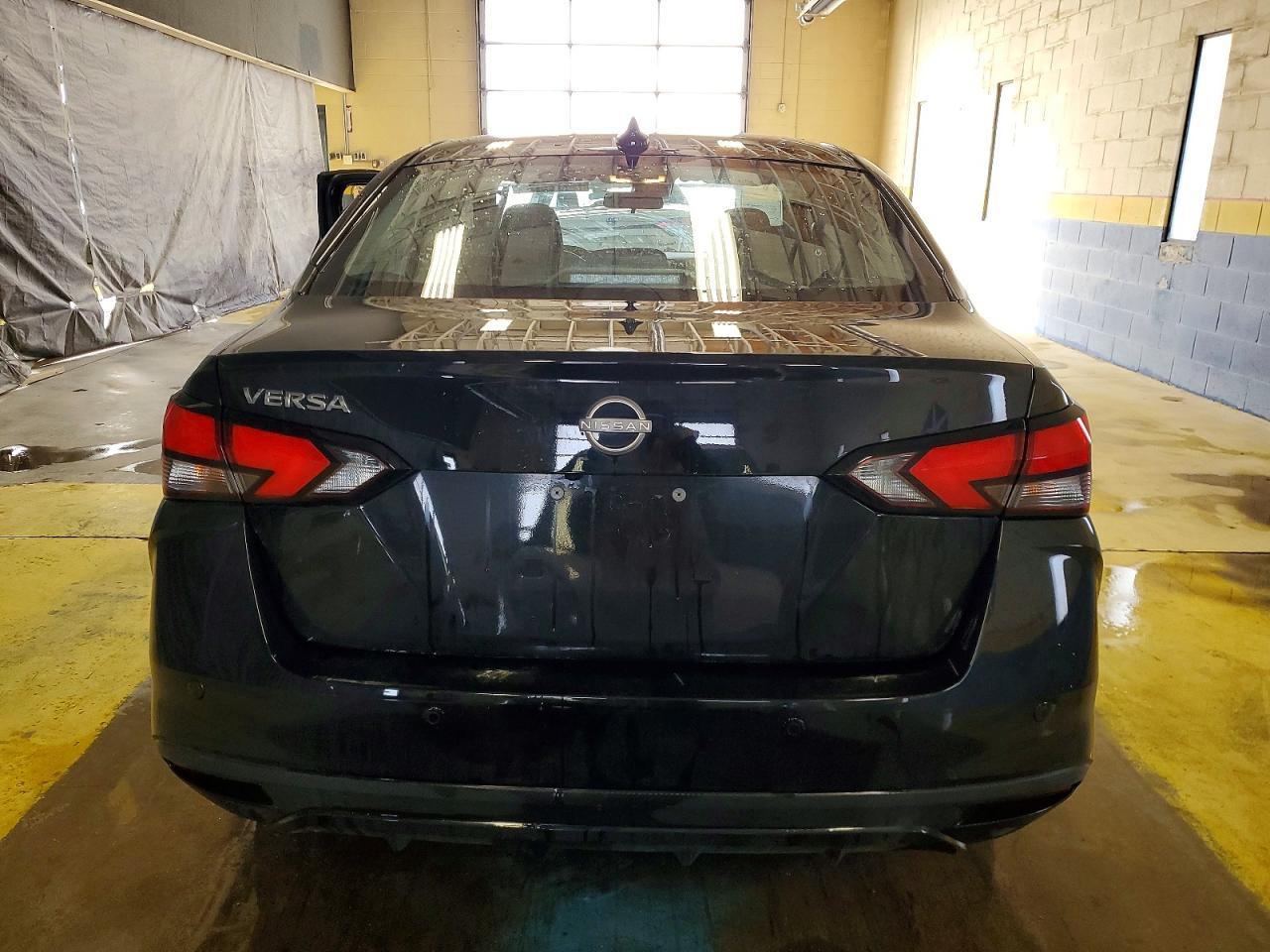 2025 NISSAN VERSA