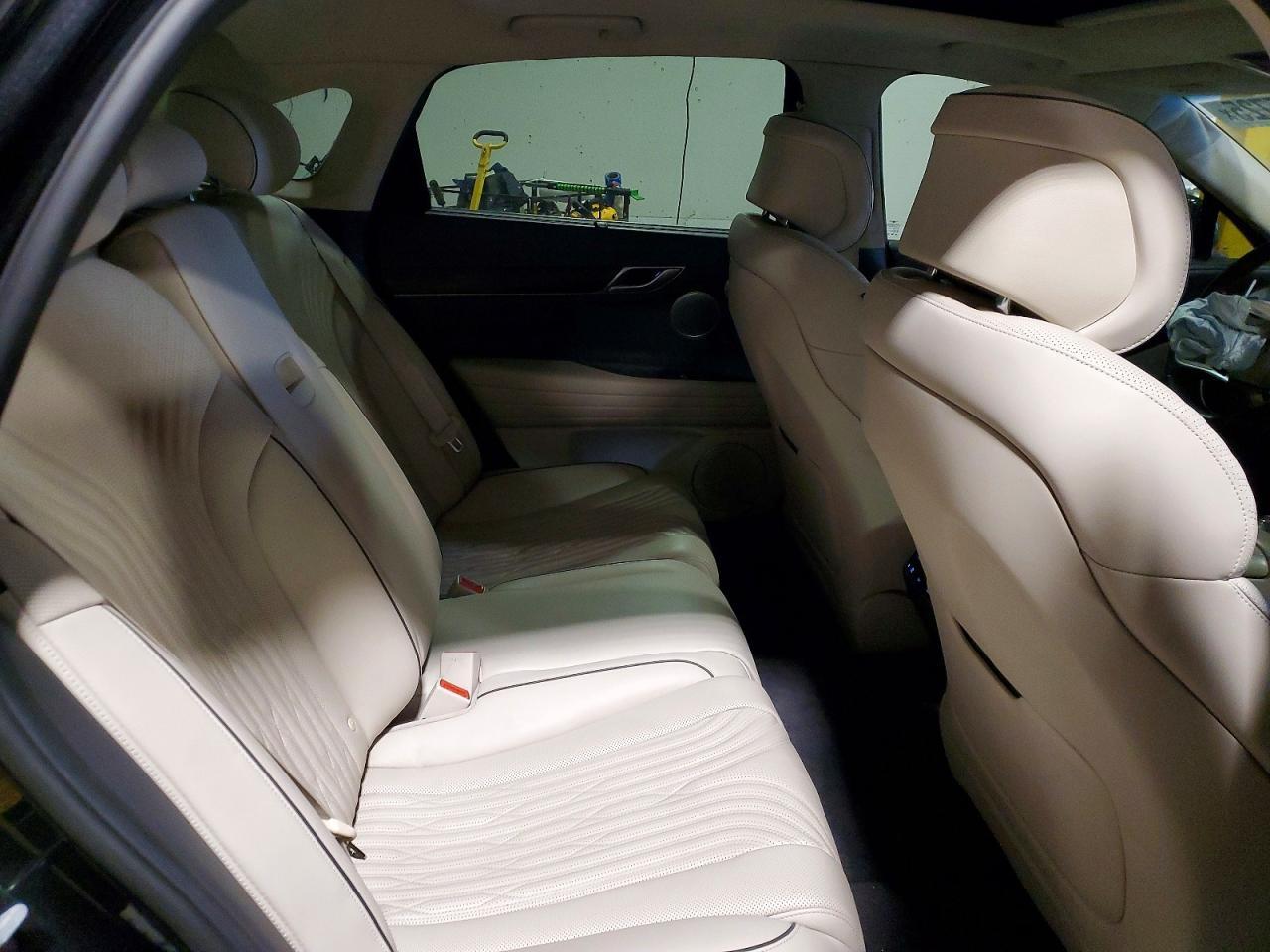 2021 GENESIS G80